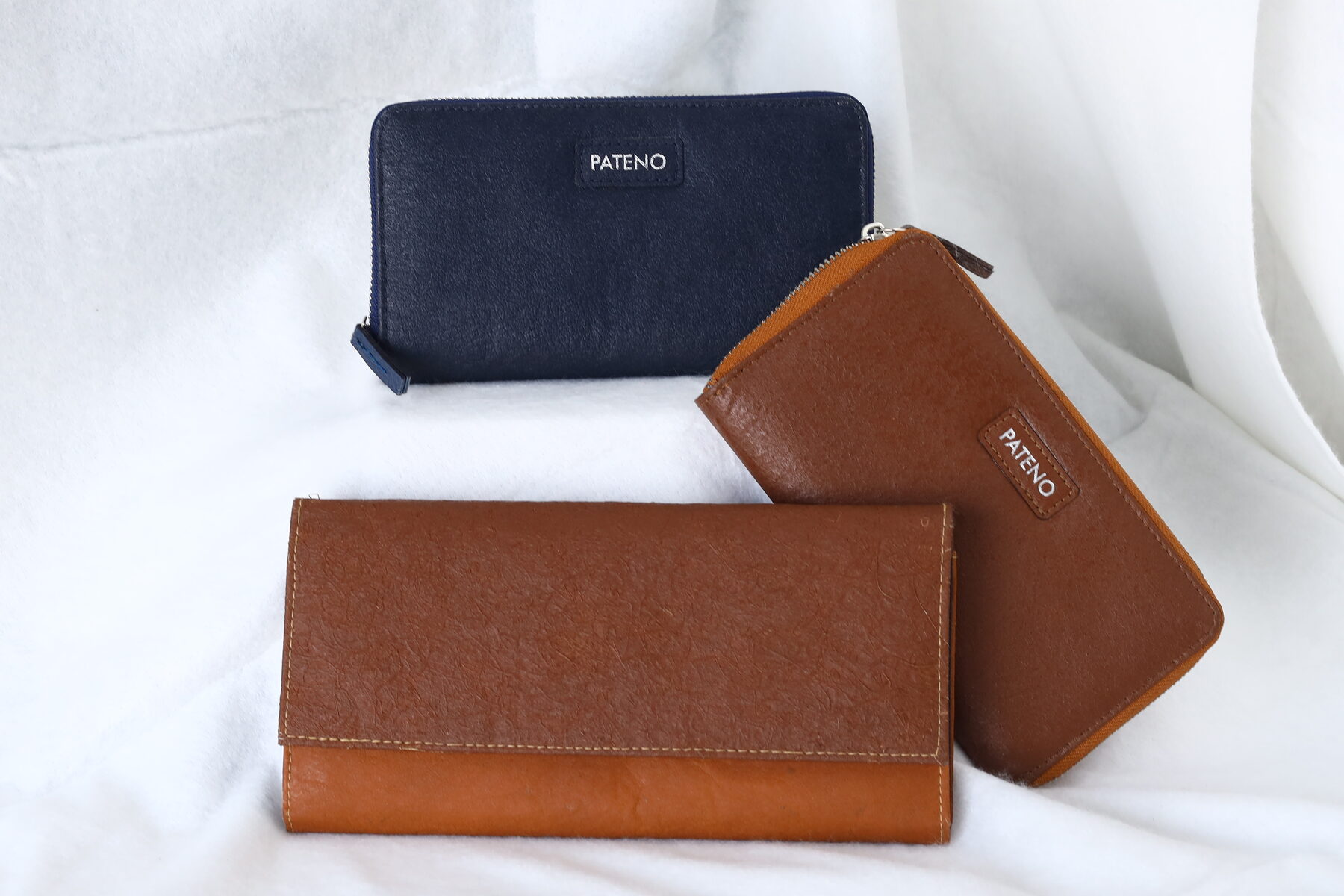 Parna areca leather product photography
